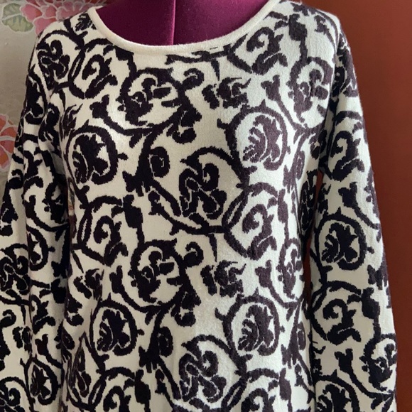 Sweater/tunic S/M by Orange Fashion Village - Picture 1 of 11